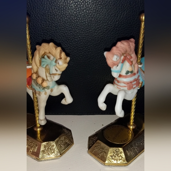 Elegant 2  Westminster Carousel Collection - Picture 2 of 4